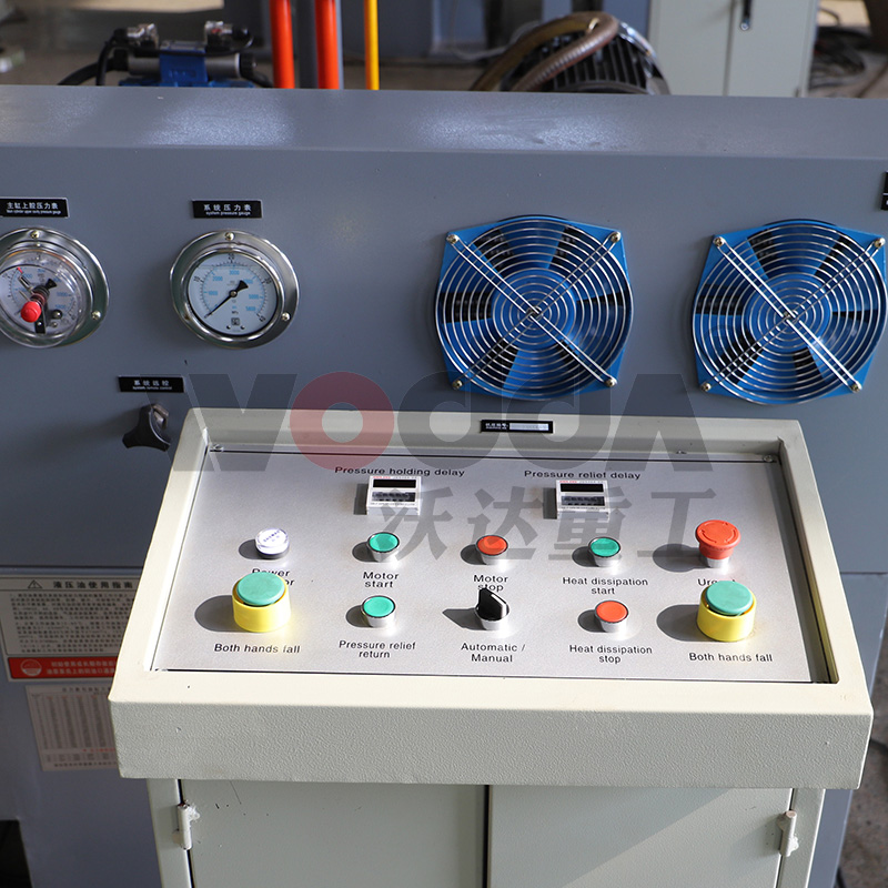 315噸四柱液壓機 315噸四柱液壓機