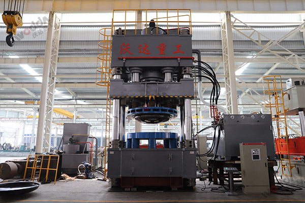 2500噸封頭拉伸液壓機(jī)_2500噸四柱液壓機(jī) 2500噸封頭拉伸液壓機(jī)_2500噸四柱液壓機(jī)