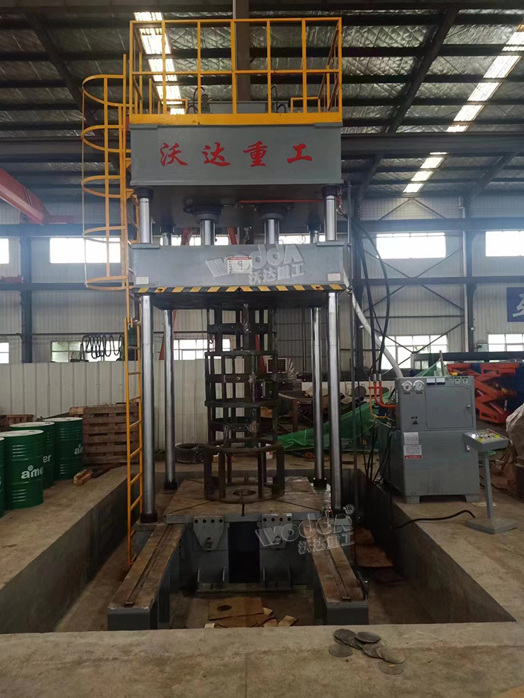 200噸電機(jī)定子轉(zhuǎn)子軸承壓裝液壓機(jī)客戶現(xiàn)場(chǎng) 200噸電機(jī)定子轉(zhuǎn)子軸承壓裝液壓機(jī)客戶現(xiàn)場(chǎng)