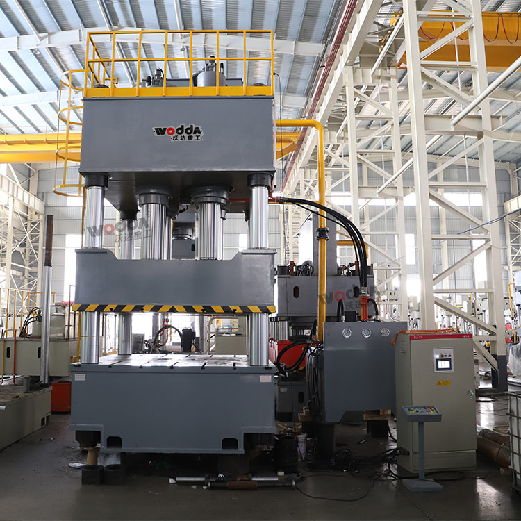 1000噸三梁四柱液壓機 1000噸三梁四柱液壓機