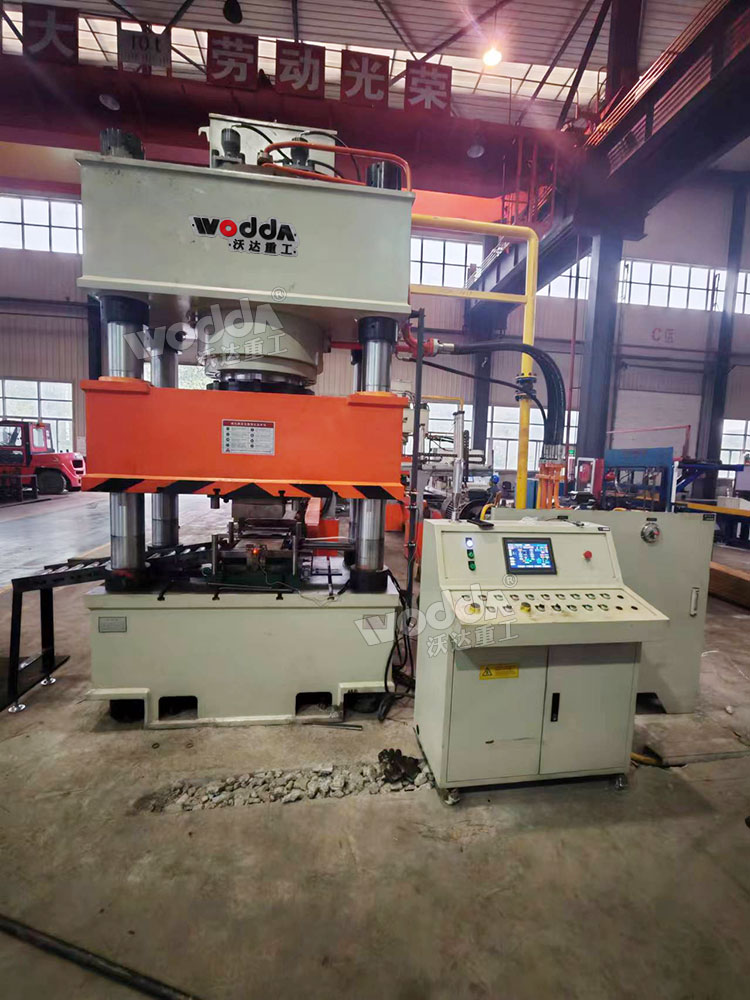 錨桿托盤液壓機(jī)(630噸三梁四柱液壓機(jī)) 錨桿托盤液壓機(jī)(630噸三梁四柱液壓機(jī))