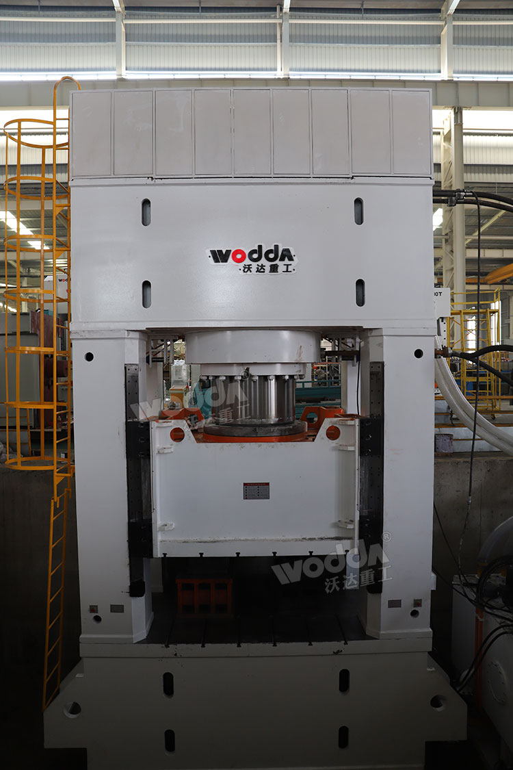 2500噸框架式液壓機 2500噸框架式液壓機