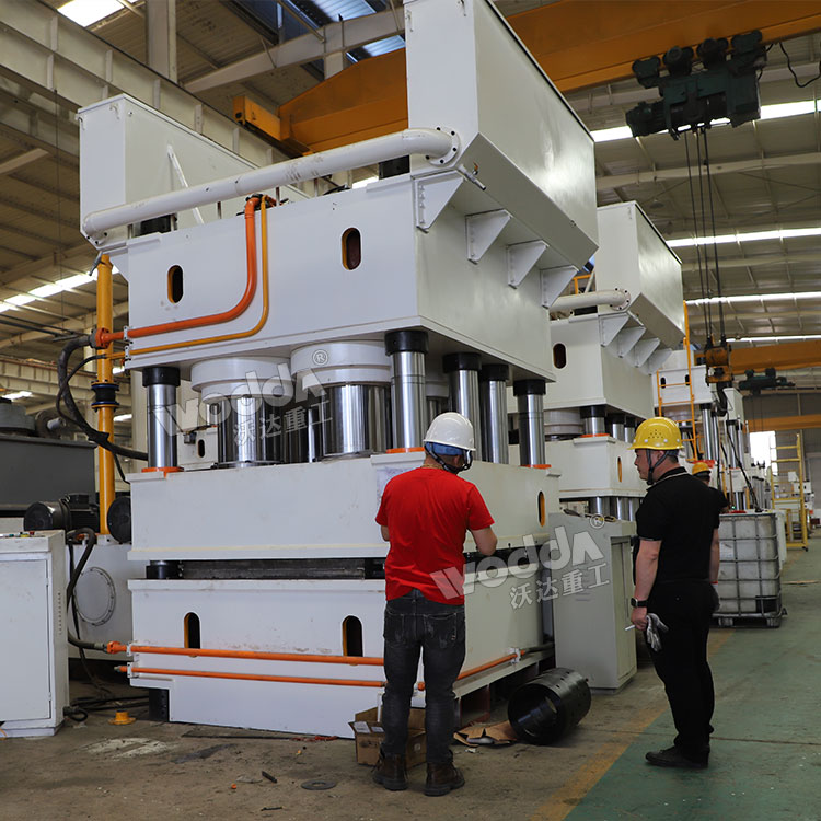 客戶(hù)來(lái)廠驗(yàn)機(jī) 客戶(hù)來(lái)廠驗(yàn)機(jī)