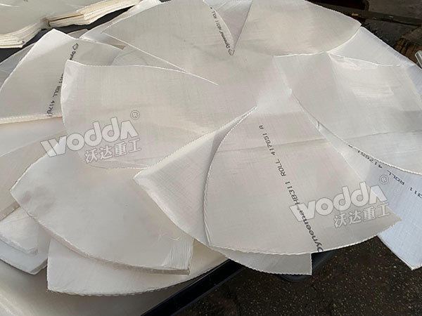 PE無(wú)緯布 PE無(wú)緯布