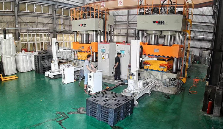 塑料托盤液壓機(jī)