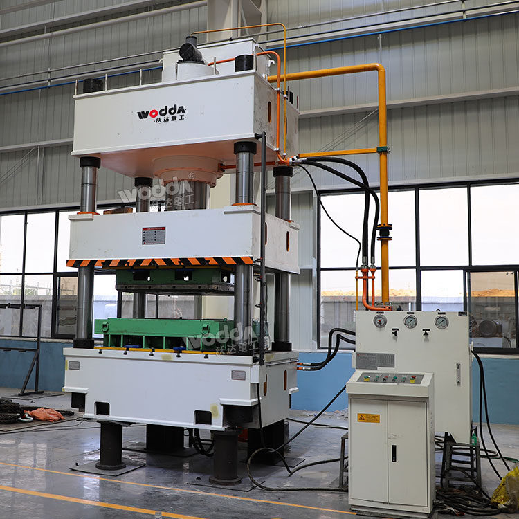 630噸四柱液壓機