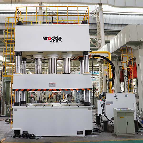 1000噸四柱油壓機(jī)