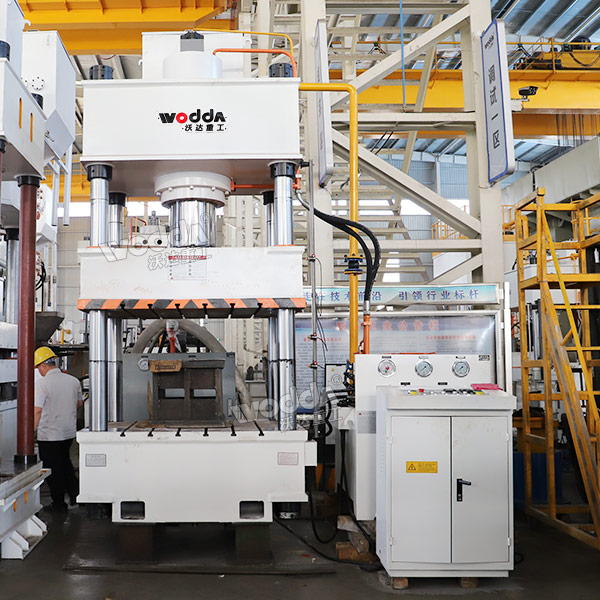 315噸四柱液壓機(jī)