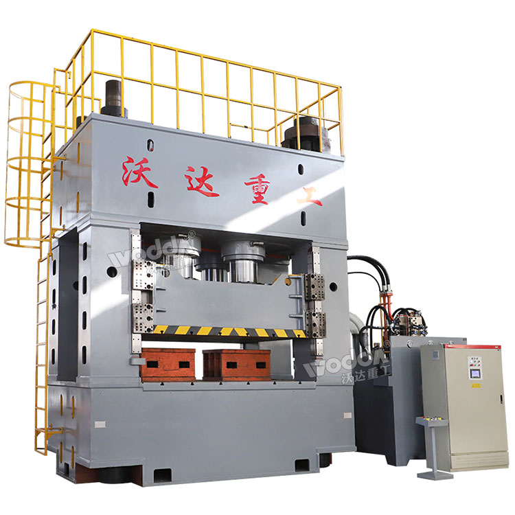 框架式2000噸液壓機