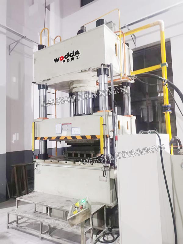 500噸伺服四柱液壓機 500噸伺服四柱液壓機