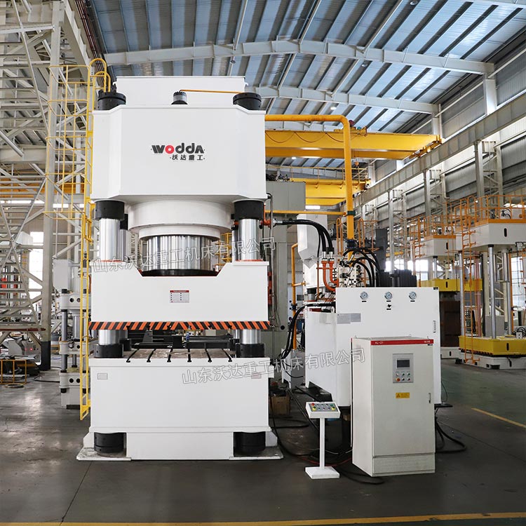 2500噸掛車鞍座沖壓成型液壓機