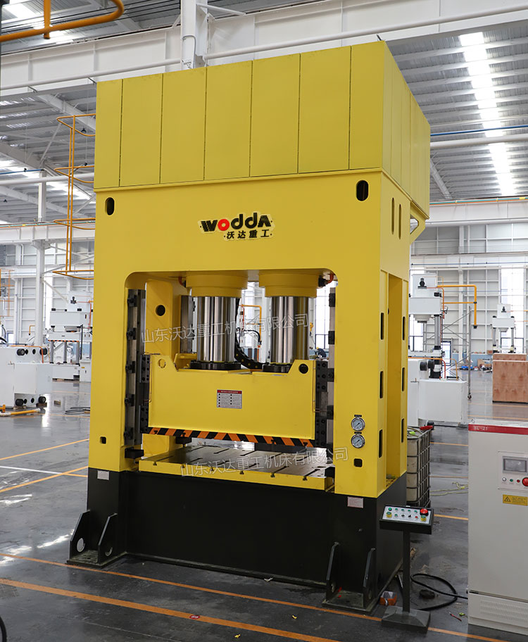 800噸框架式液壓機