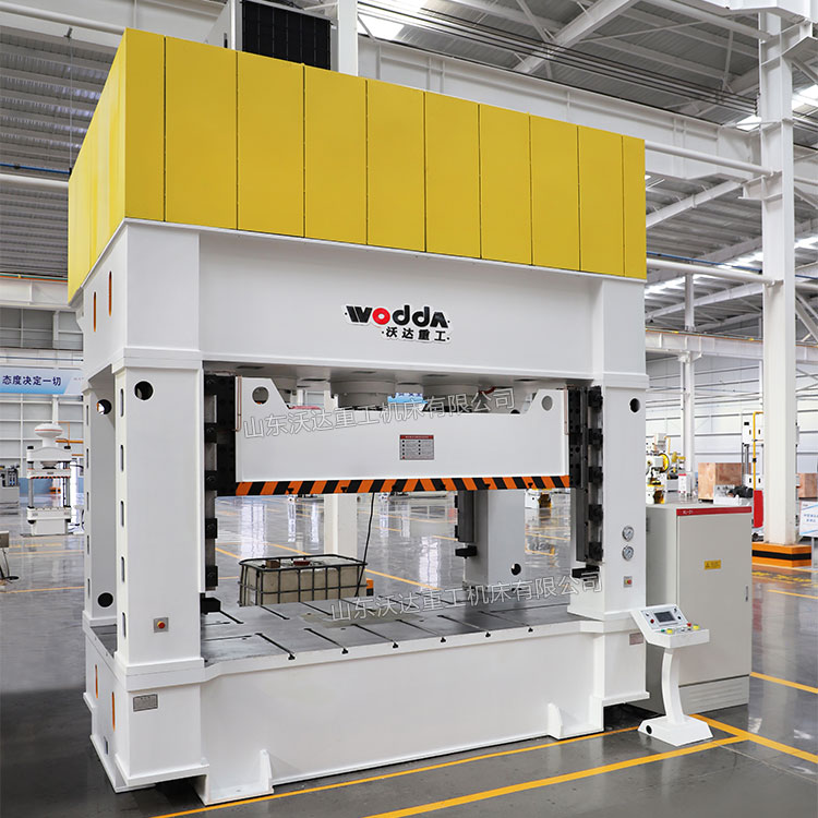 630噸框架式液壓機(jī)