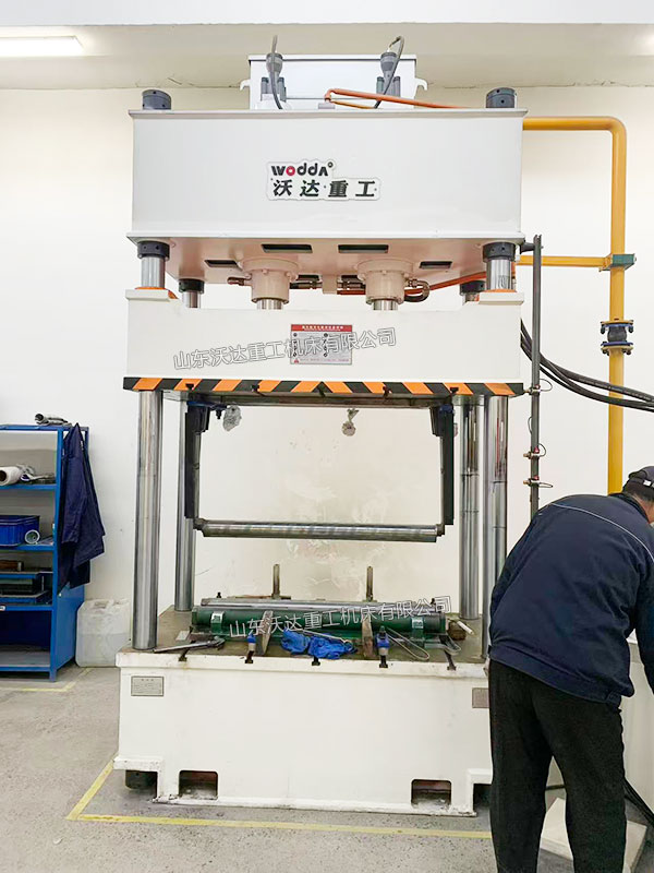 200噸高壓電控箱成型液壓機