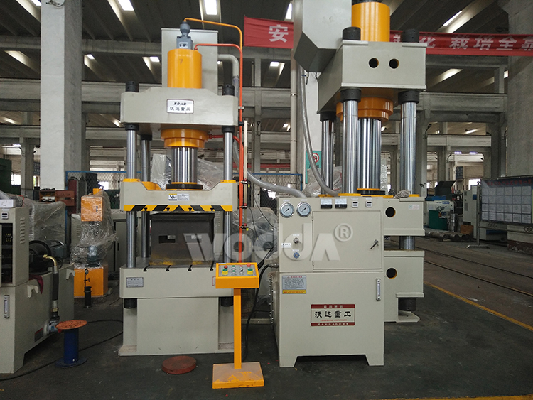 剎車片成型液壓機(jī)