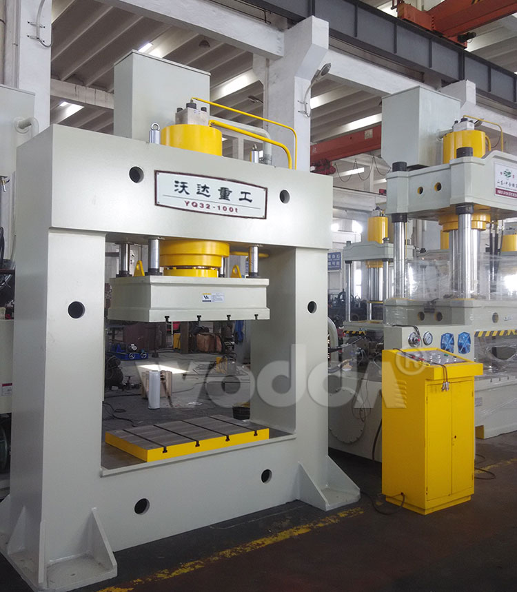 200噸龍門液壓機 200噸龍門液壓機