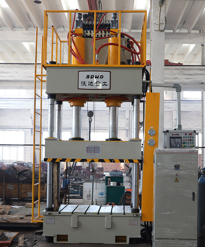 灰斗車(chē)成型液壓機(jī) 灰斗車(chē)成型液壓機(jī)